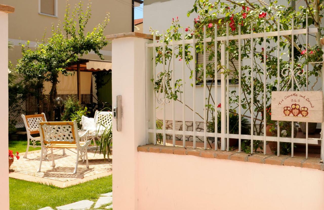 Tre Civette Sul Como Bed and Breakfast Marina di Massa Exteriör bild